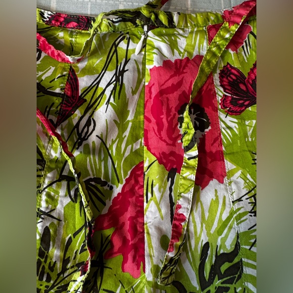 Talbots Woman’s Green/pink Butterfly Floral Pleated Skirt Size 12 Knee Length - Picture 6 of 10